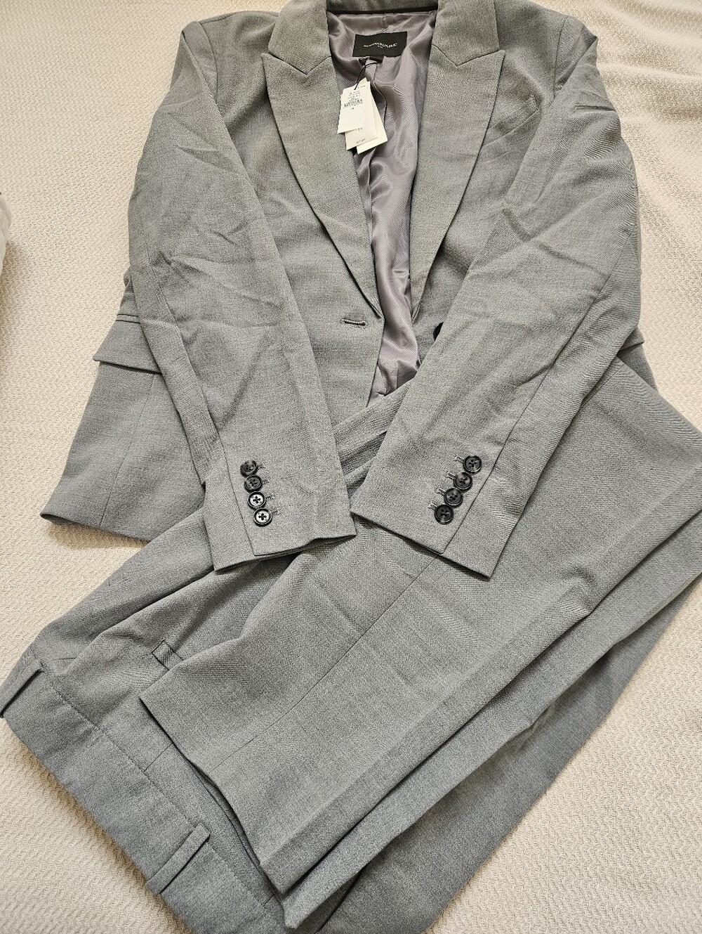 NWT Women's Banana Republic Factory Stretch Twill Suit